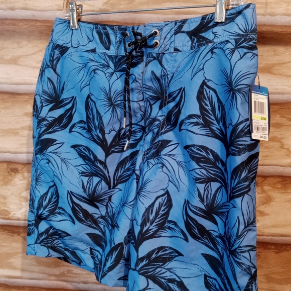 PRICE DROP! Nautica men’s swim trunks Nwt - Picture 2 of 7